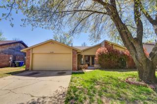 2126 Teresa Dr, Norman, OK 73071-2472
