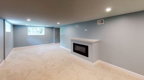 38481 9th St, Spring Grove IL  60081-9017 exterior