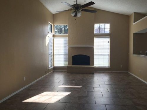 2733 Forest Creek Dr, Fort Worth TX  76123-1192 exterior