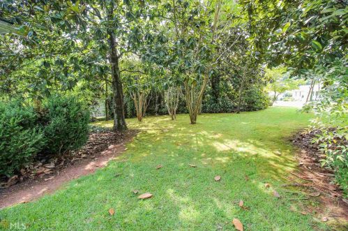 202 Sunset Blvd, Carrollton, GA 30117-4129