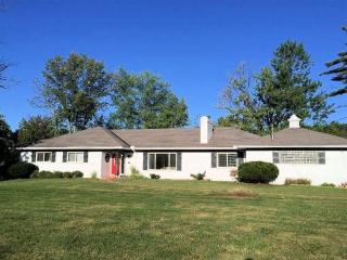 1843 Anderson Ferry Rd, Cincinnati, OH 45238-3638