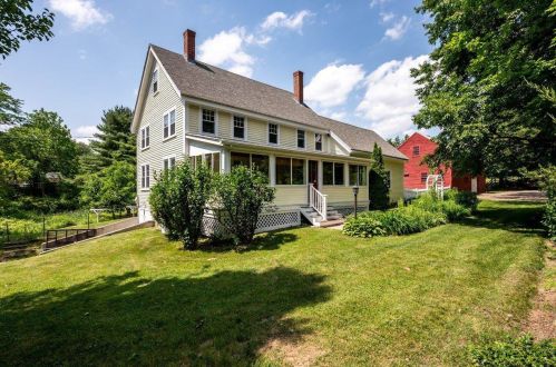 117 Turtle Pond Rd, Lee, NH 03861-4424