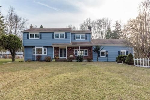 3 Stone Meadow Rd, Annandale, NJ 08801-2017