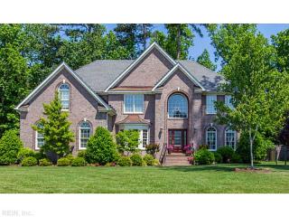 703 Delaura Ct, Chesapeake, VA 23320-3245