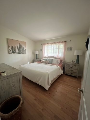 7329 Giddings Ave, Willowbrook IL 60527-6907 exterior