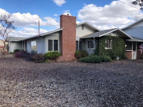 8164 Frankwood Ave, Navelencia, CA 93654-9635