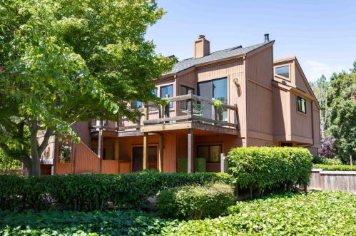 1655 Grant Rd, Mountain View, CA 94040-3268