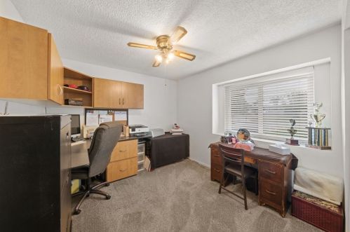 9479 Stirrup St, Riverside CA  92509-4960 exterior