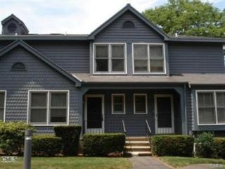 91 Fawn Ridge Ln, Norwalk CT  06851-1138 exterior