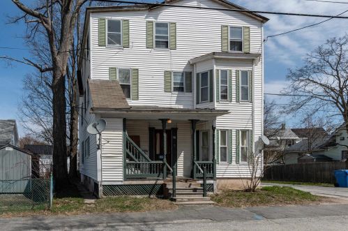27 School St, Unity, NH 03773-1429