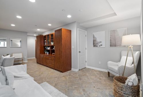 966 Bonita Ave, Mountain View CA  94040-2619 exterior