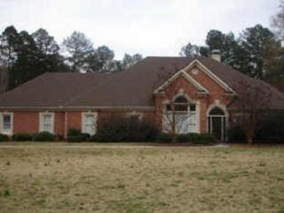 5775 Chateau Glen Dr, Hoschton, GA 30548-4002