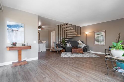 9621 Caminito Tizona, San Diego, CA 92126-4103