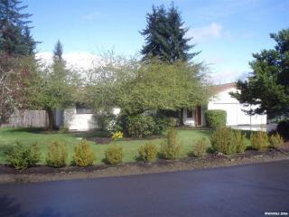 3925 Ridgecrest Ave, Albany, OR 97321-9112