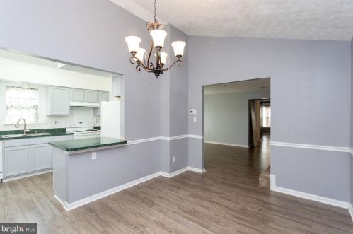 354 Woodland Grn Ct, Aberdeen MD  21001-2941 exterior