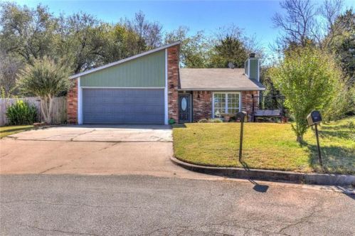 101 Stonewood Dr, Noble, OK 73068-8453