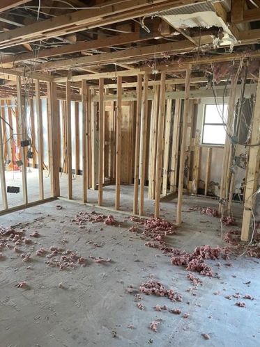 8103 Caisson Cir, Austin TX  78745-6905 exterior