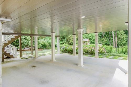 2654 Ellwood Dr, Atlanta GA  30305-3866 exterior