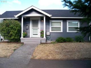 3445 78 Ave, Portland OR  97215 exterior