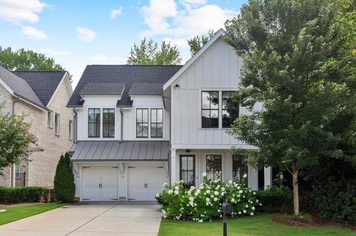 5325 Green Hill Pl, Atlanta, GA 30342-2039