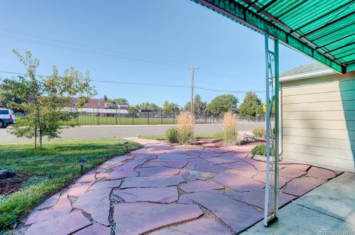 4895 Pennsylvania St, Englewood CO 80113-6920 exterior