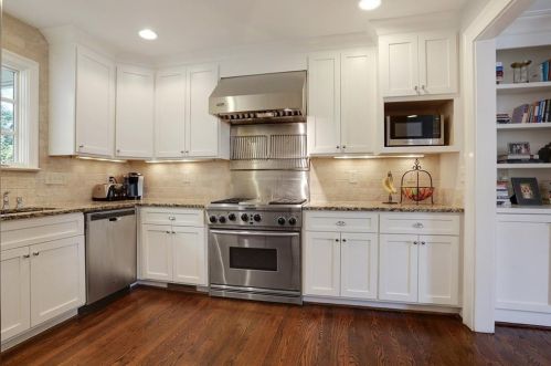 2106 Belvedere Dr, Atlanta GA  30318-1704 exterior