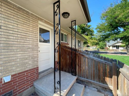 3106 Acoma St, Englewood CO 80110-2411 exterior