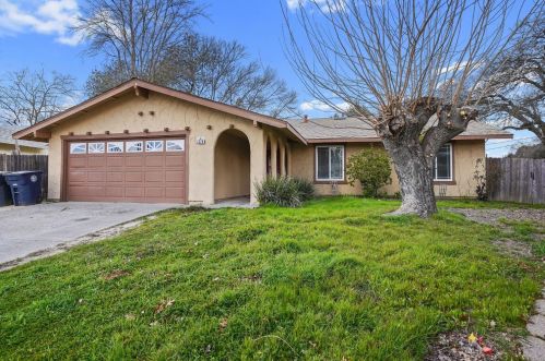 7829 Smoley Way, Citrus Heights, CA 95610-2611