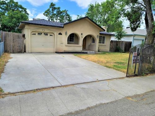 1946 Bristol Ave, Stockton, CA 95204-4127