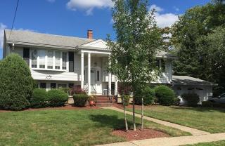 165 Truman Ter, Paramus, NJ 07652-1611