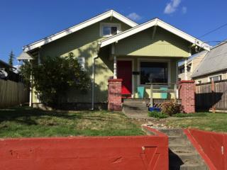 1431 52nd St, Tacoma, WA 98408-3544