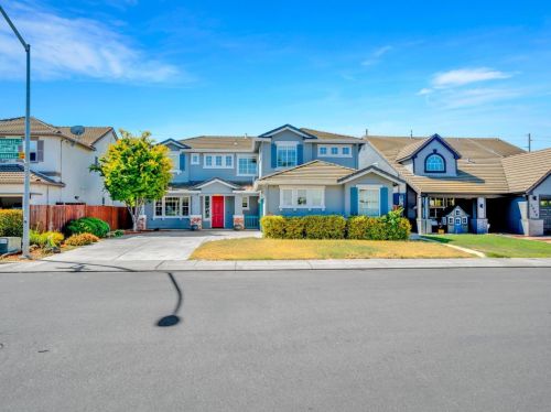 3412 Glencrest Ct, Modesto, CA 95355-8426