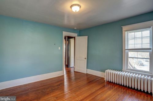 48 Cottage Ave, Lancaster PA  17602-3212 exterior
