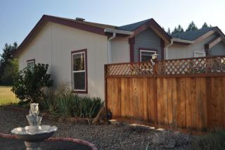 21935 Laurel Ave, Aurora, OR 97002-9752