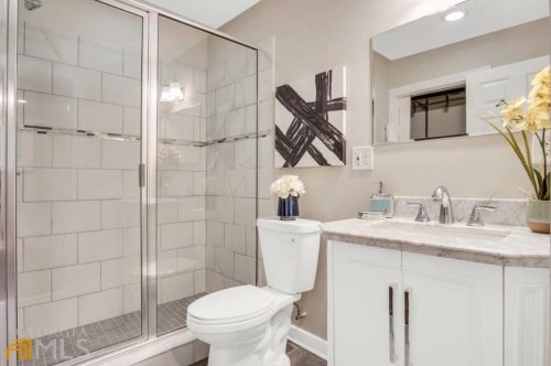 2779 Horse Shoe Dr, Atlanta, GA 30316-4217