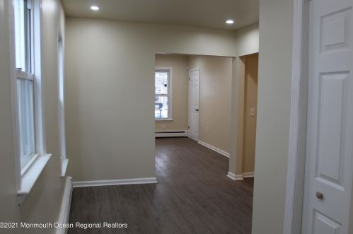 921 Mattison Ave, Tinton Falls, NJ 07712-6813