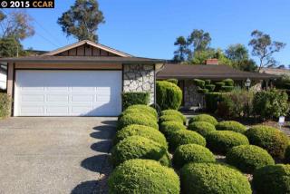 825 Hawthorne Dr, Rodeo, CA 94572-1707