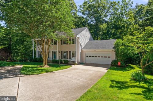 3122 Ironhorse Dr, Woodbridge, VA 22192-1407