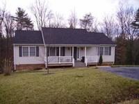 50 Seymour Cir, Staunton, VA 24401-6539