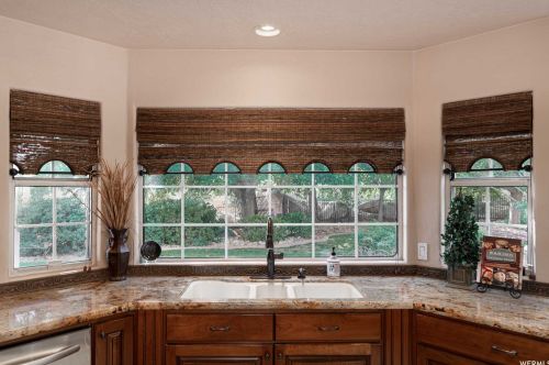 2238 1950, Saint George UT 84790-6237 exterior