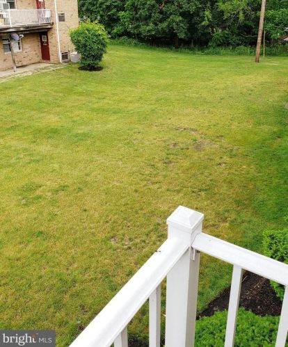 56 Garden View Ter, East Windsor NJ  08520-4665 exterior