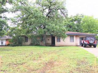 4308 Oaklawn St, Bryan TX  77801-4739 exterior