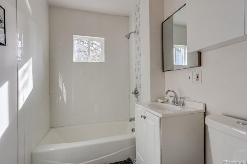 245 Sperry St, Denver CO  80219 exterior