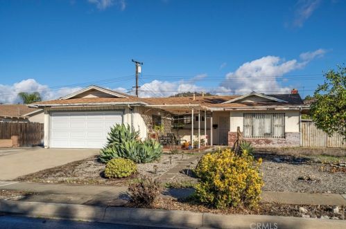 927 Payson St, Glendora, CA 91740-5835