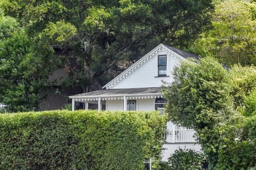 215 South St, Sausalito, CA 94965-2530