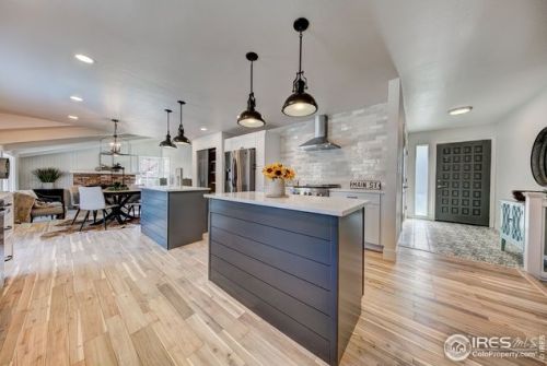 1630 Lakeshore Dr, Fort Collins CO  80525-2480 exterior