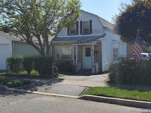 128 4th Ave, Paterson, NJ 07506-2333