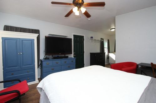 416 Palmetto Dr, Fort Worth TX  76114-3743 exterior