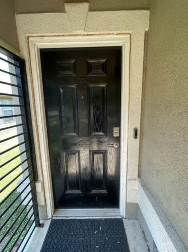 7312 Derby Downs Dr, Austin TX  78747-3916 exterior