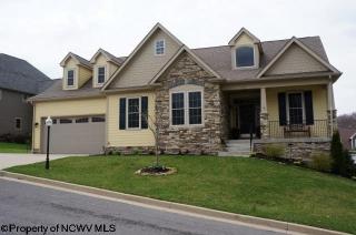 7 Berkshire Dr, Morgantown, WV 26508-4501